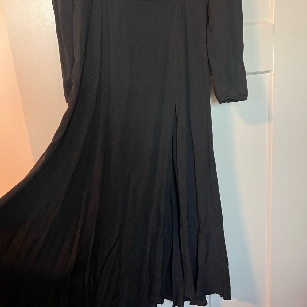 Reformation Sigmund Dress - Picture 4 of 7